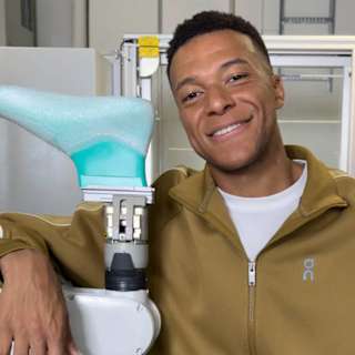 Mbappé Joins On in 10-Year Deal